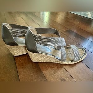 Adrienne Vittadini Glitter Wedges